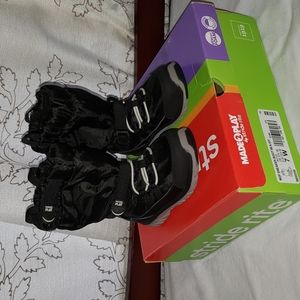 Stride Rite Made 2 Play Sneaker Boots